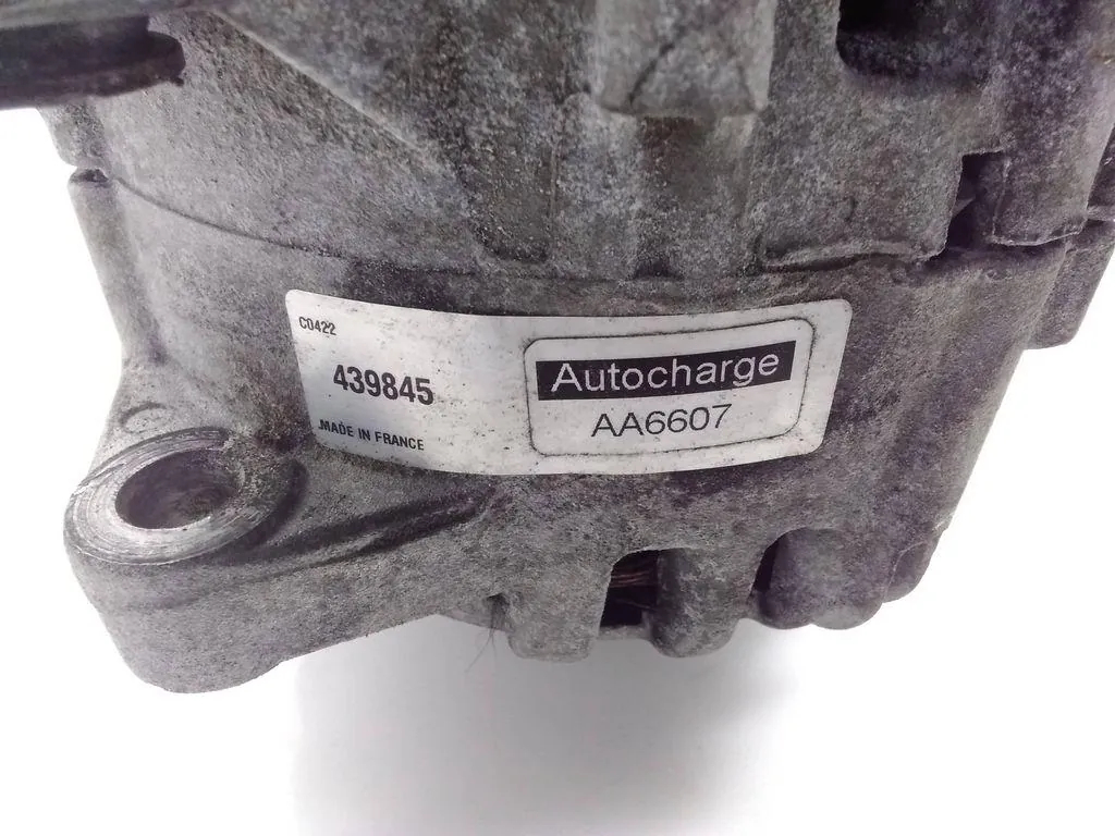 Генератор citroën c4 grand picasso 2 a623000a 1.6l дизель 85kw 2015 Недорого