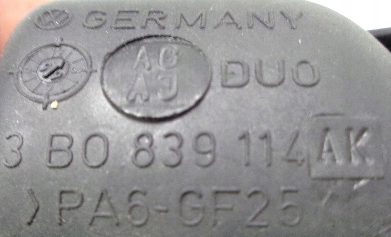 фото №2, Vw passat b5 99 r ручка права задня