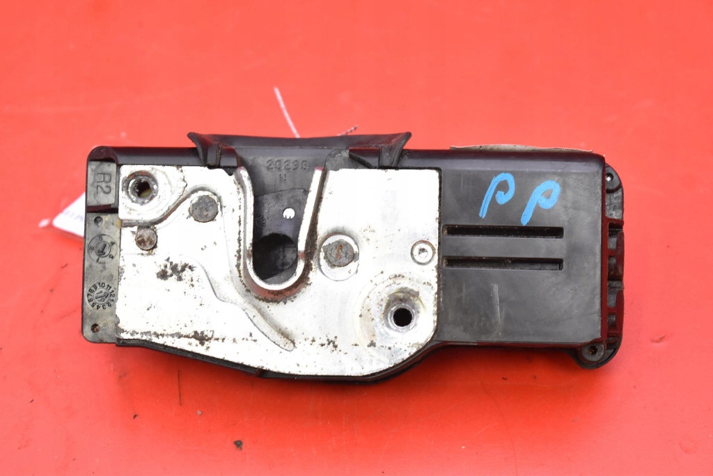 фото №1, Замок двері правий перед передній eu 6008912-99-c tesla model s 16-21