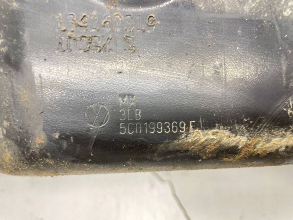 Підрамник задні volkswagen jetta vi 134162319 Зі Шроту