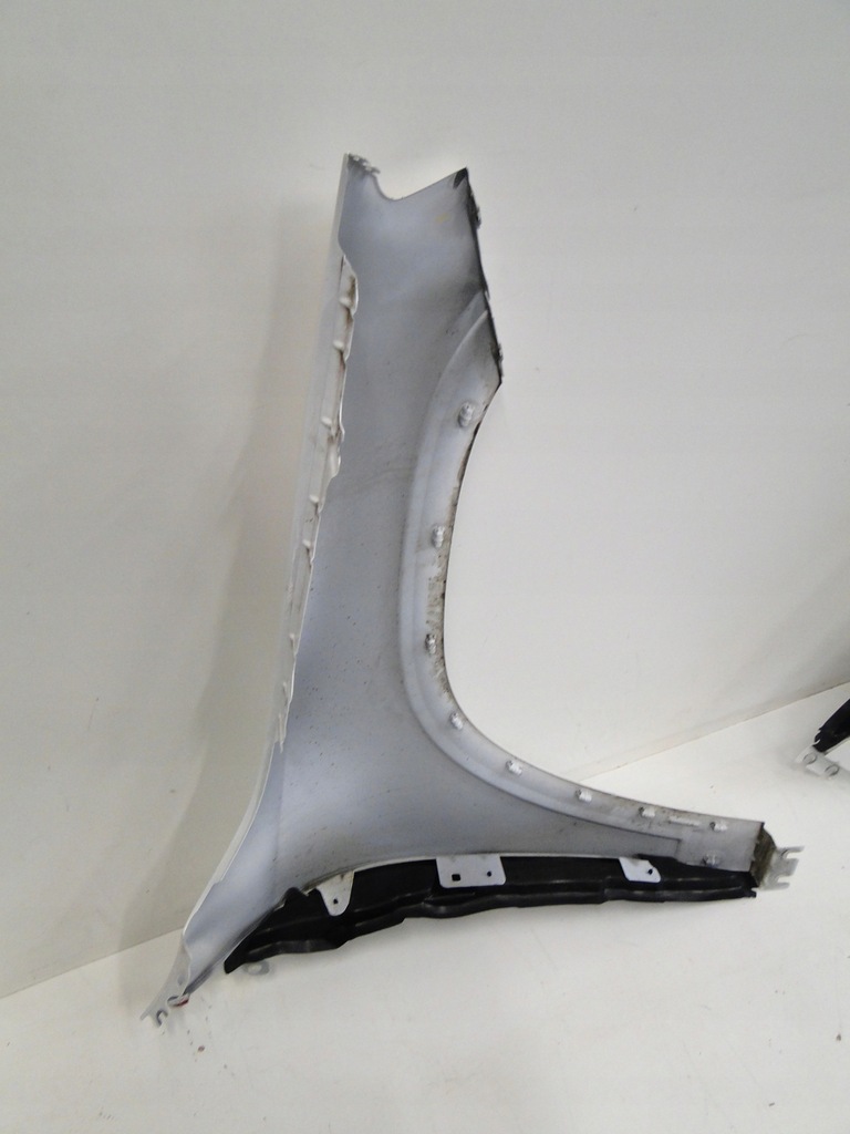 фото №8, Mercedes glb 247 x247 крыло передний левый 149