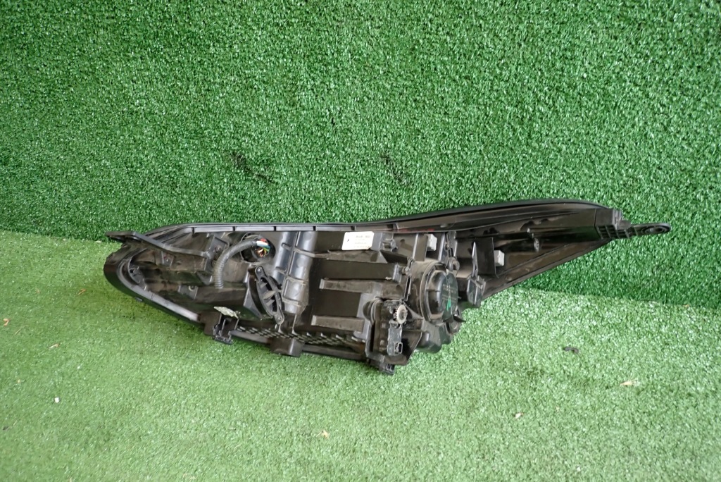 фото №2, Лампа перед права kia sportage iv lift 2018 full led 92102f1500