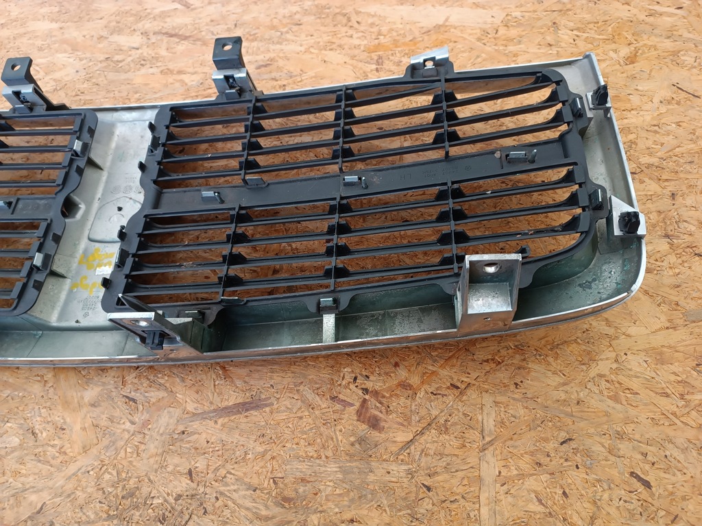 фото №12, Решітка решітка радіатора решітка радіатора бампера перед 55077723ab 24906a001 dodge durango 03-