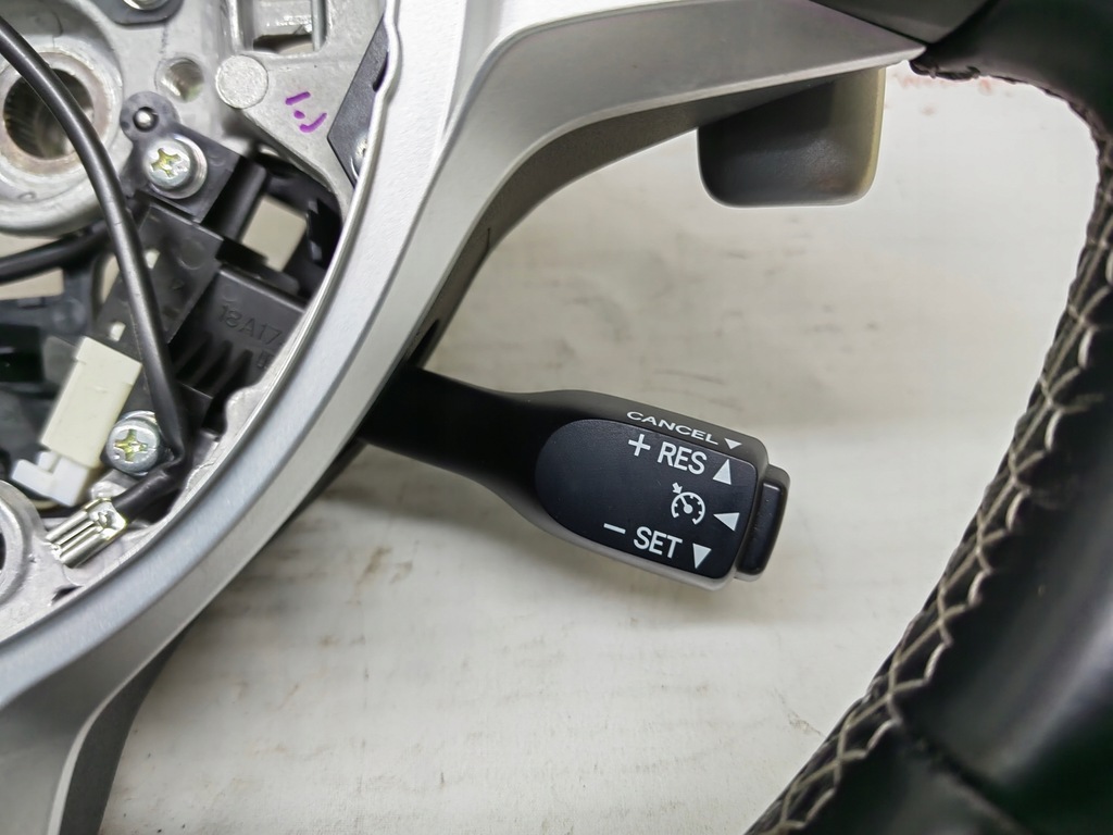 фото №9, Toyota gt86 subaru brz lift воздуховод кожаный мультифункция лепестки переключения