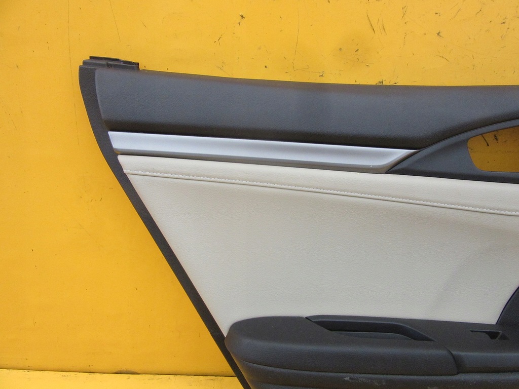 фото №8, Honda civic x hb 2019 обшивка дверь задняя