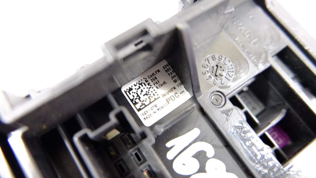 фото №9, Mercedes b-klasa w246 коробка предохранителей