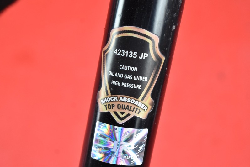 фото №9, Амортизатор правый задняя smart forfour 1 i 1.5 dci 5d