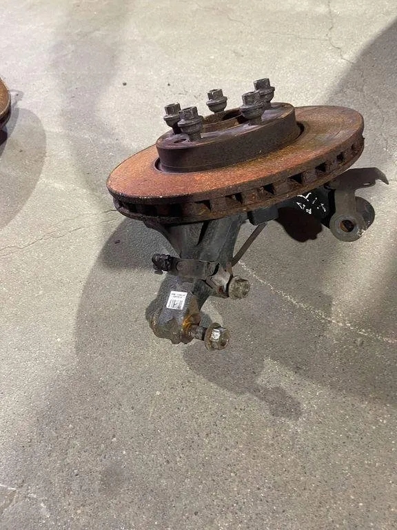 Поворотний кулак передня права mercedes-benz vito фургон w447 a4473300120 1.5l Недорого