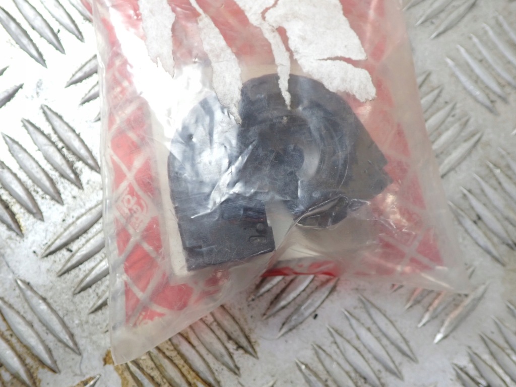 фото №1, Втулка porsche panamera fe173510 febi 11807