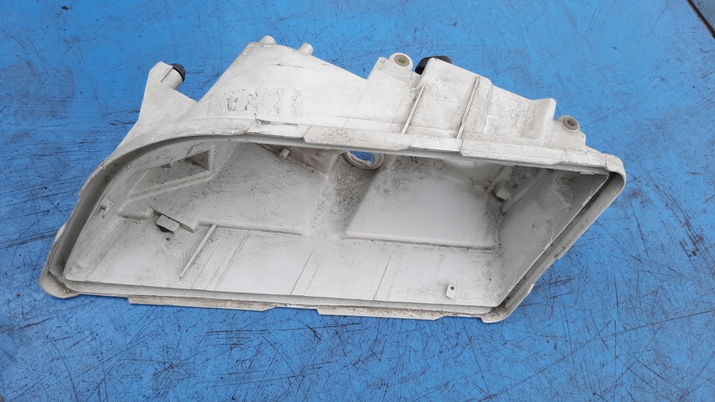 фото №1, Корпус фара левая volvo v40 s40 149089-00l