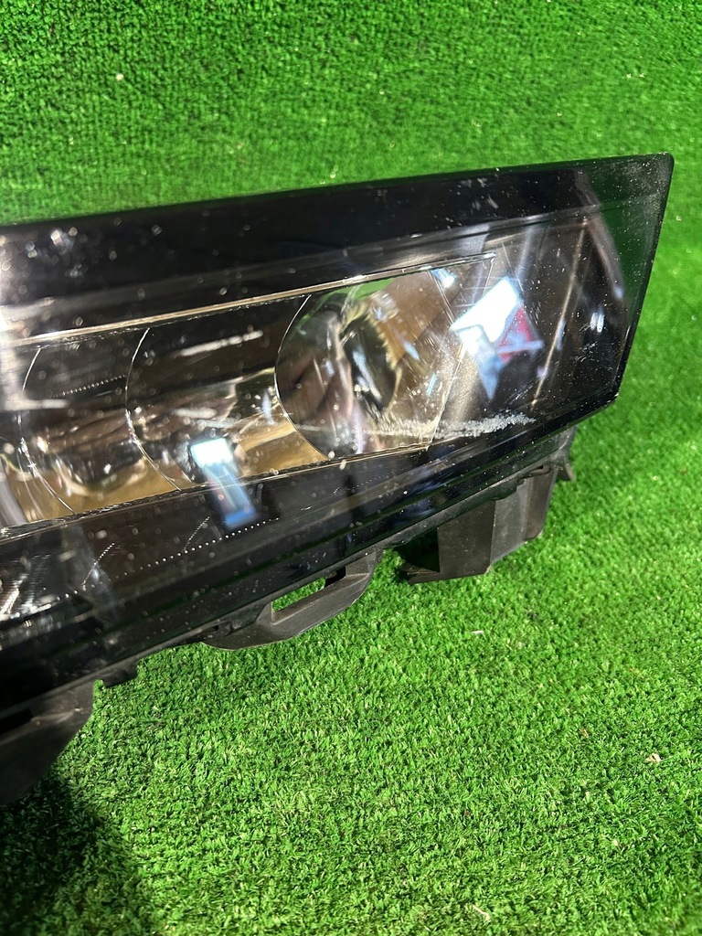 фото №3, Противотуманная фара правый skoda rapid lift