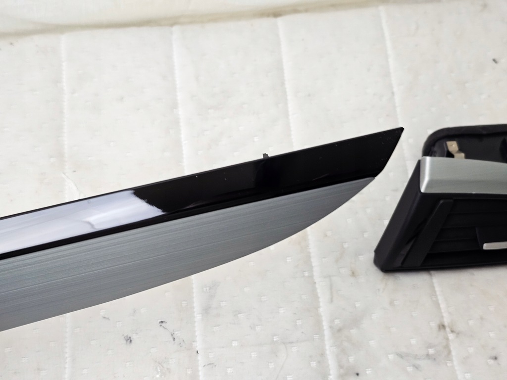 фото №7, Dekor молдинг консолі панелі решітка обдув повітропровід впуск bmw 1 f20 f21 f22