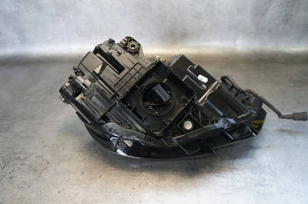 фото №9, Лампа led ліва перед передня audi a3 s3 8v - 8v0941033d uk