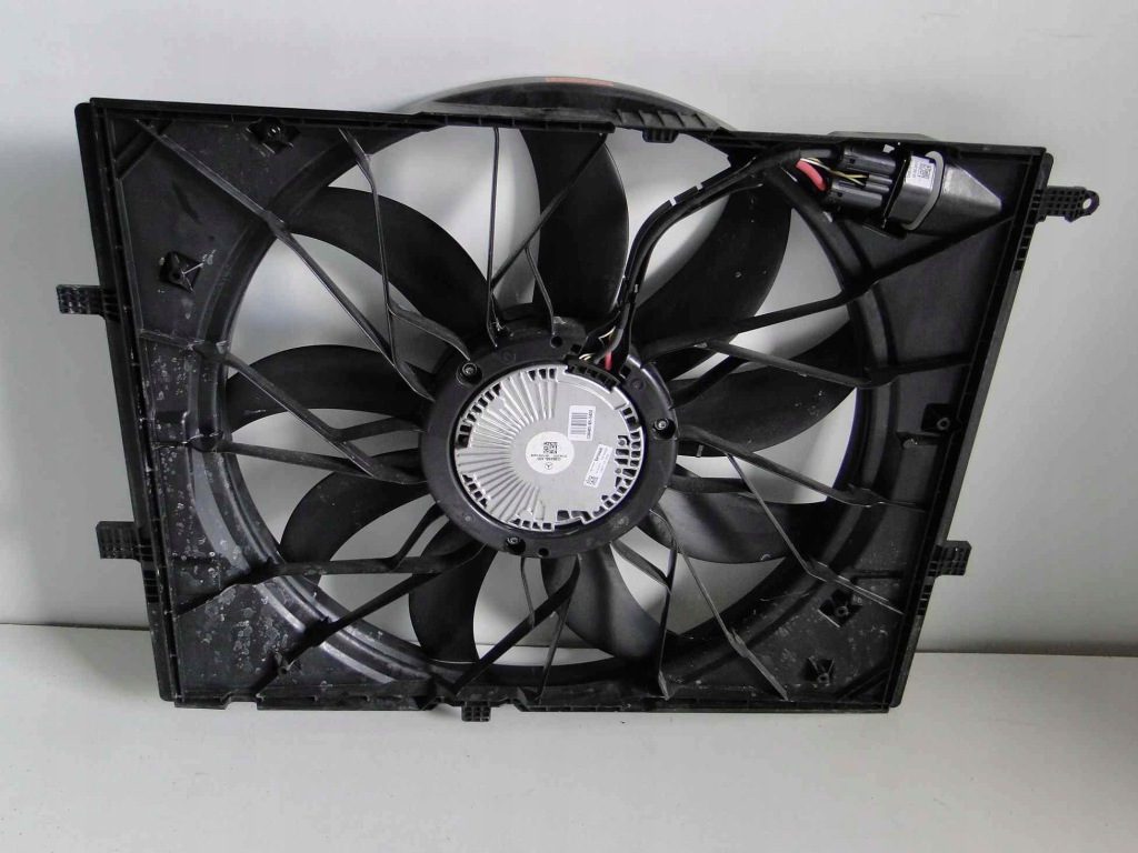 Mercedes w222 222 63 amg вентилятор вентилятор 1000w Киев