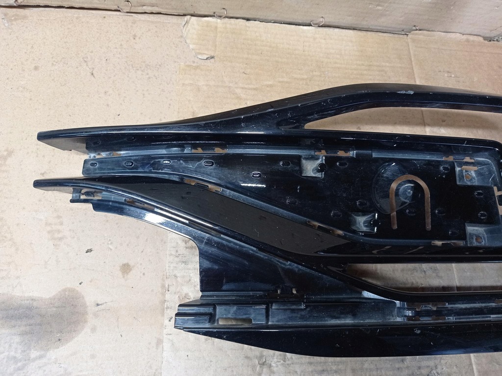 фото №3, Ліва решітка бампера passat b8 r-line заглушка