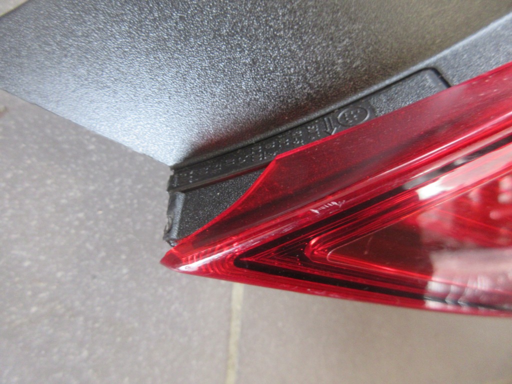 Фара задний  правый  insignia a рестайлинг  led оригинал hb Доставка