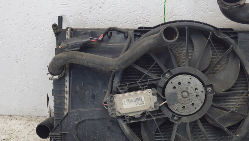 фото №14, Volvo v50 s40 комплект радиатор вентилятор