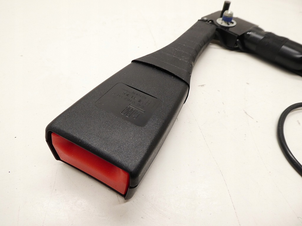 Новый оригинал правый  натяжитель натяжитель 13427749 поперечина безопасности corsa e 15- Киев