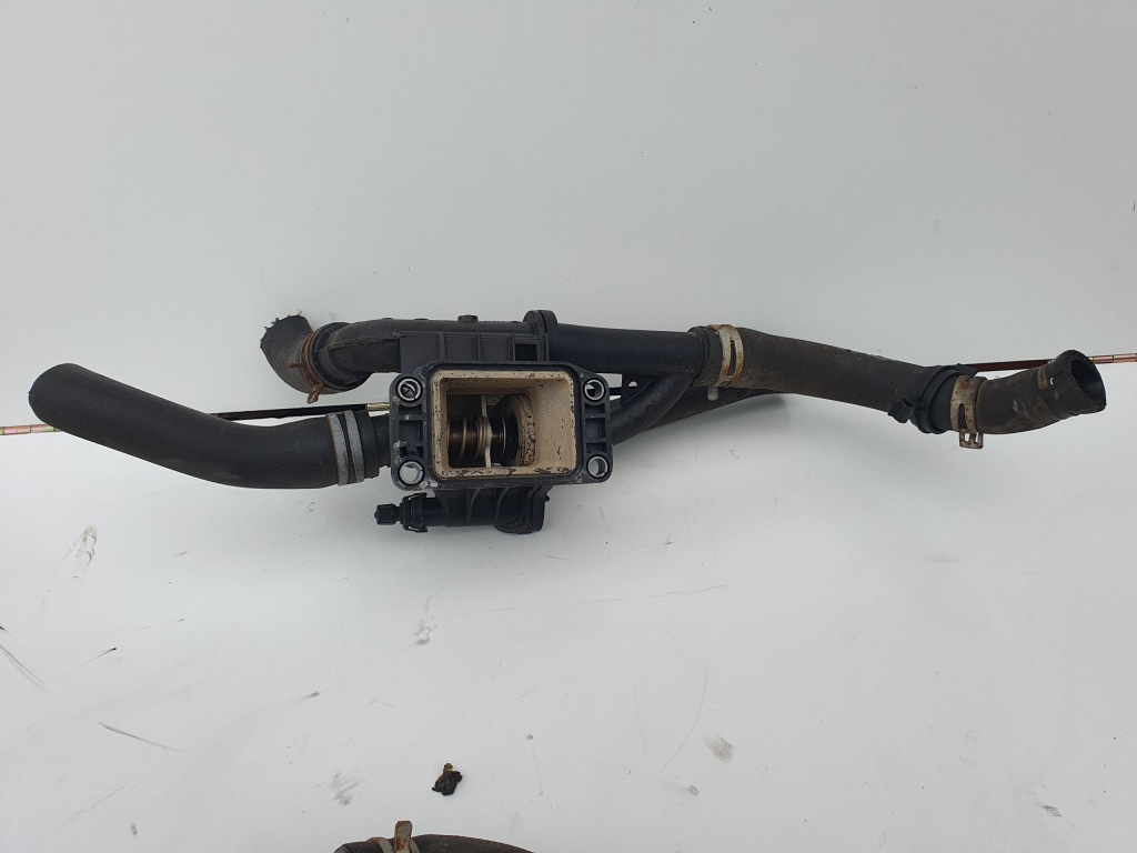 Ford focus mk3 iii 1.6 tdci 115km t1db патрубок води патрубок труба Зі Шроту