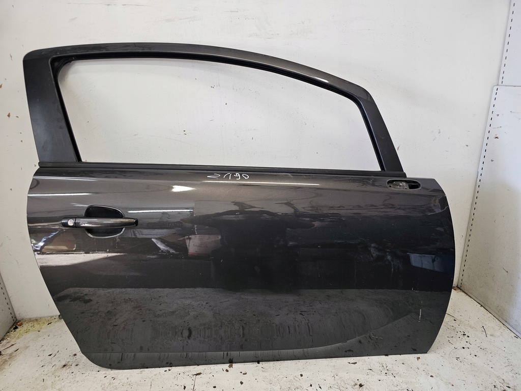фото №1, Opel corsa e 3d 3 дверь правое z190