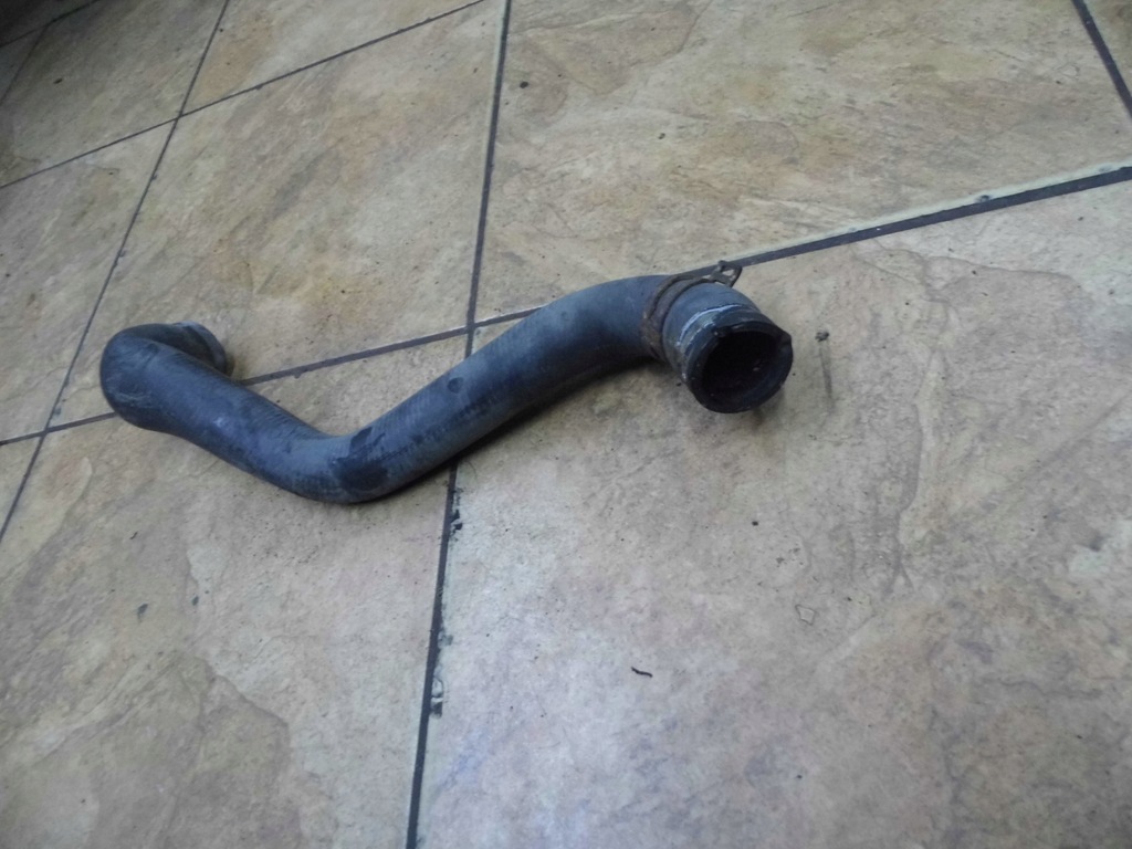 фото №3, Volvo v50 s40 ii 2.0d 05' труба шланг радиатора