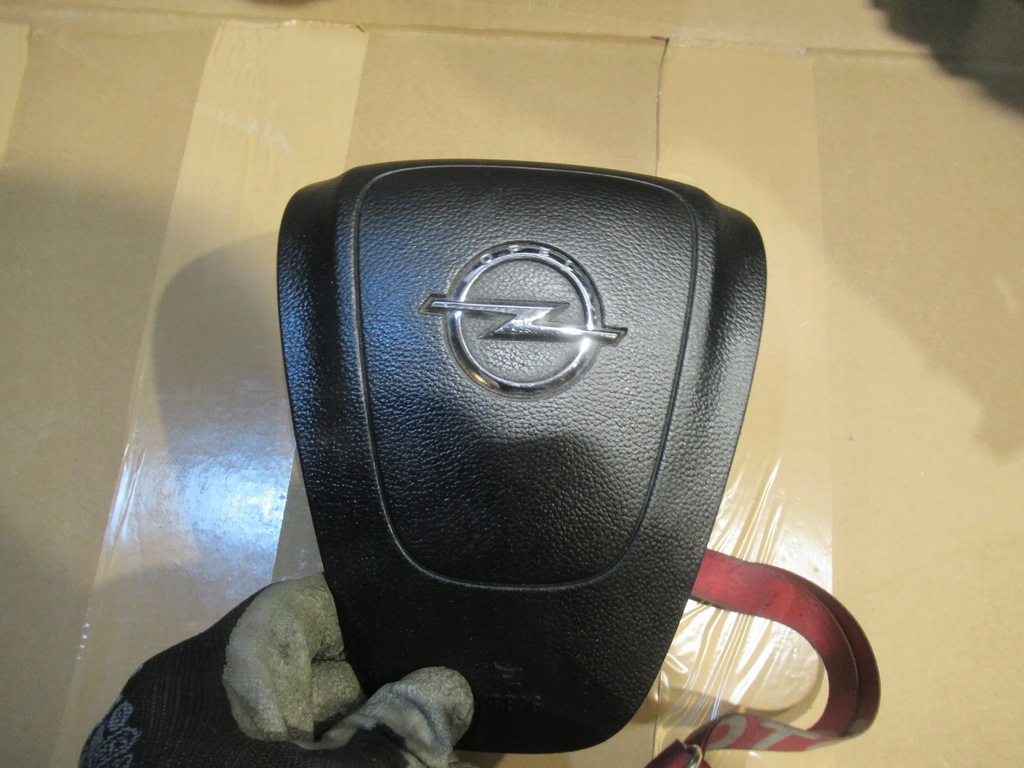 фото №10, Приборная панель подушка opel zafira c