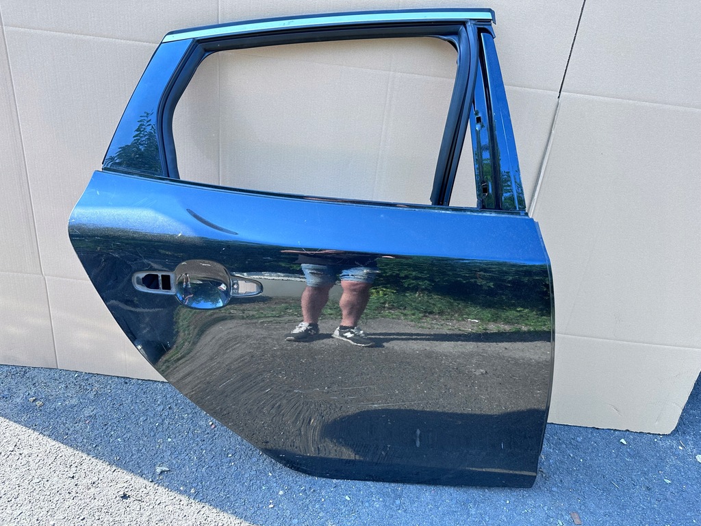 фото №1, Дверь volvo v40 ii 2