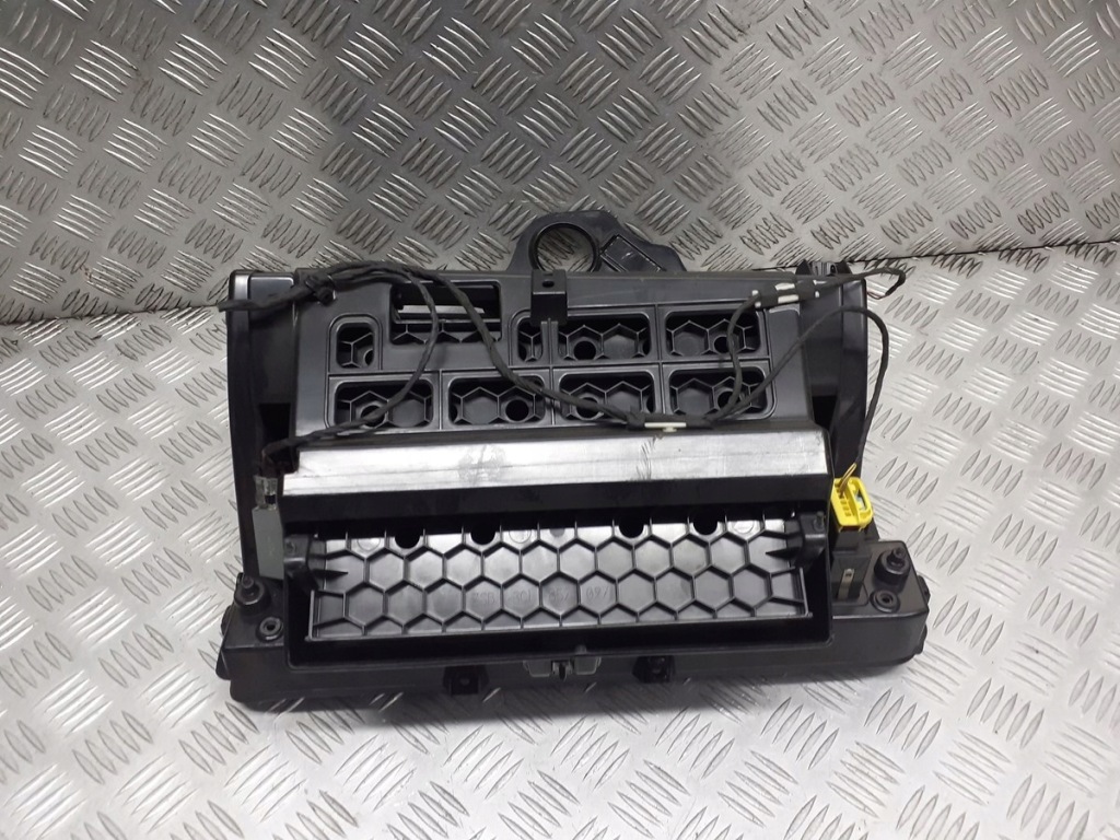 фото №6, Бардачок vw passat b6