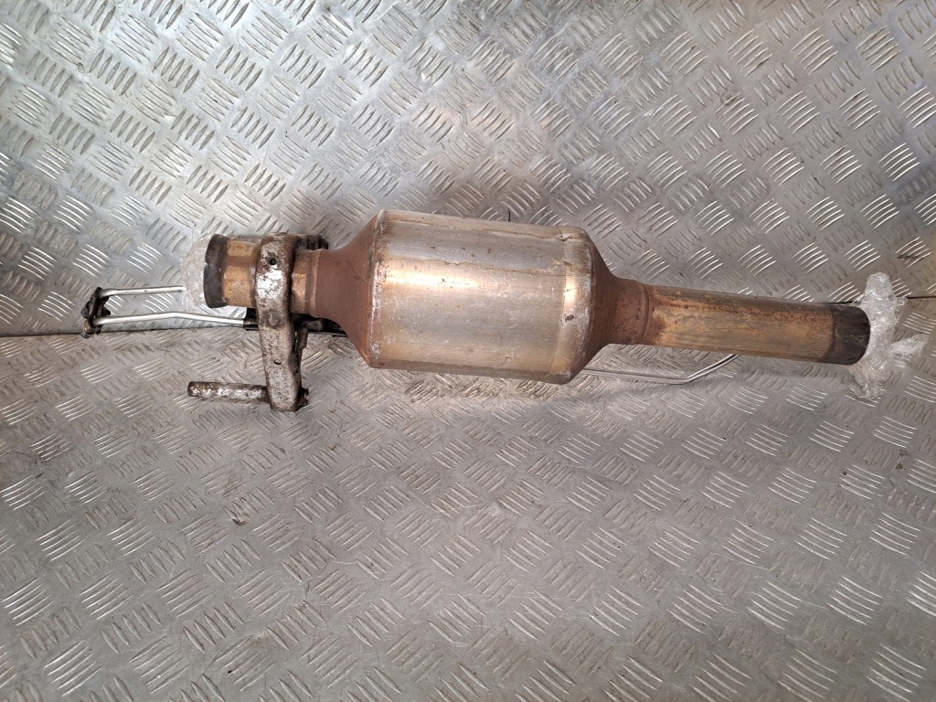 Mercedes sprinter каталізатор dpf a9064900892 Недорого