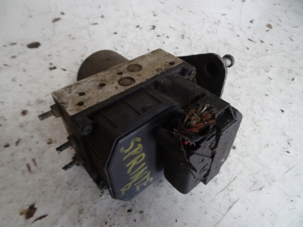 Купити Насос abs mercedes sprinter 0004463089