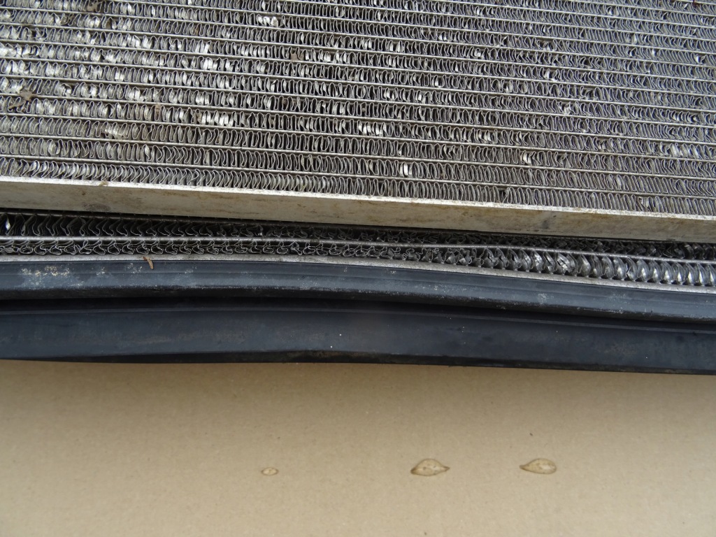 Vw радіатор води кондиціонер 5q0121251gr 5q0121251hq Оригінал