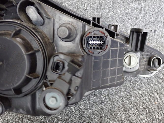 фото №5, Hyundai i20 14- фара левый лампа левая 92101-c8000