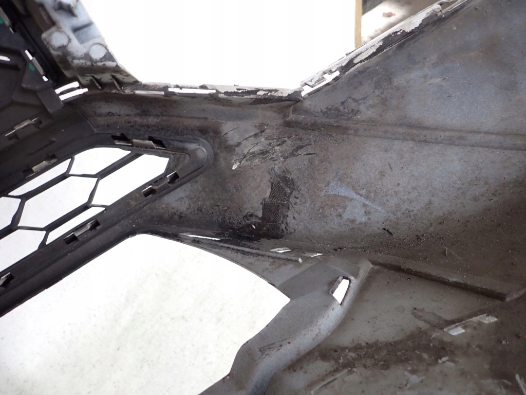 Vw amarok рестайлинг  16- бампер перед передний молдинг левая правый  2h6807221a Доставка