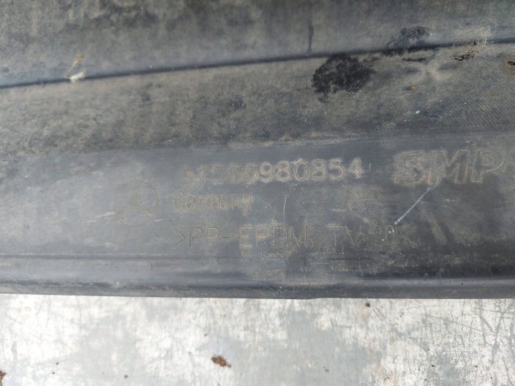 Mercedes gla 156 amg поріг молдинг поріг правий Доставка