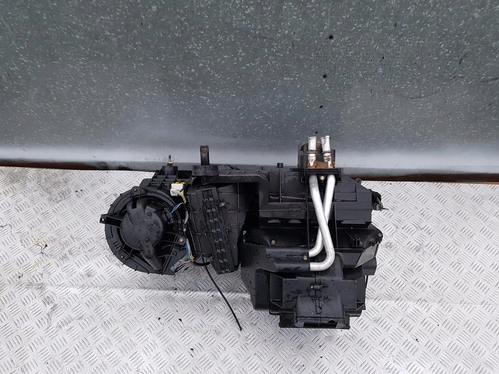 фото №1, Punto ii 99- 1.2 вентилятор повітродувка обдув з кондиціонер europa