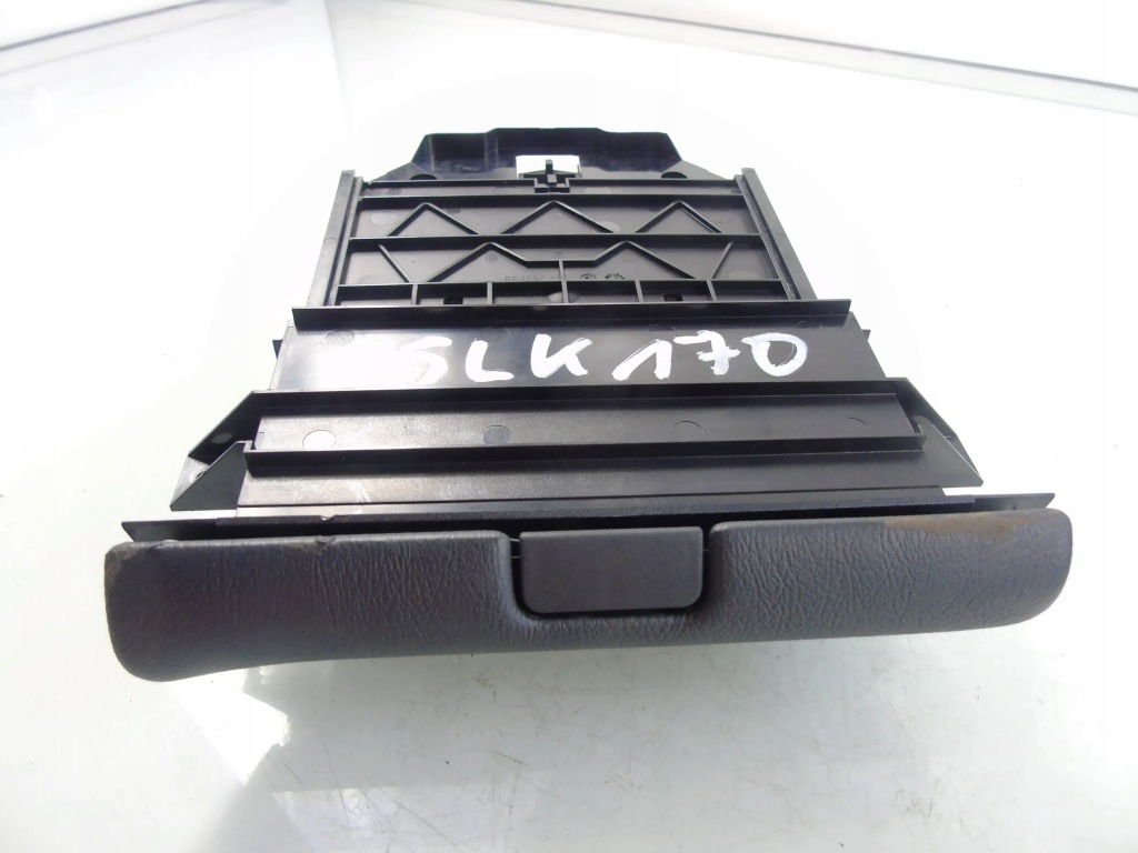 фото №6, Полка бардачок средний панели mercedes slk r170