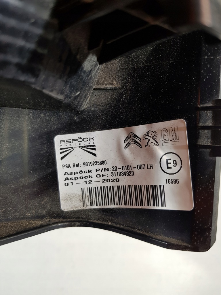 фото №9, Лампа левая левый задняя 9819235880 opel combo e berlingo iv rifter 21r 1.5d eu