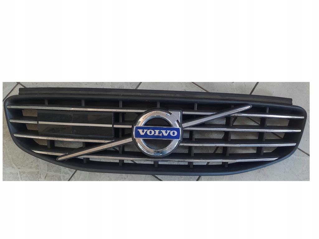 фото №1, Решётка радиатора volvo xc60 2014- радар