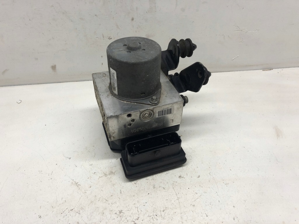 фото №1, Насос abs vw passat b7 3aa614109aq