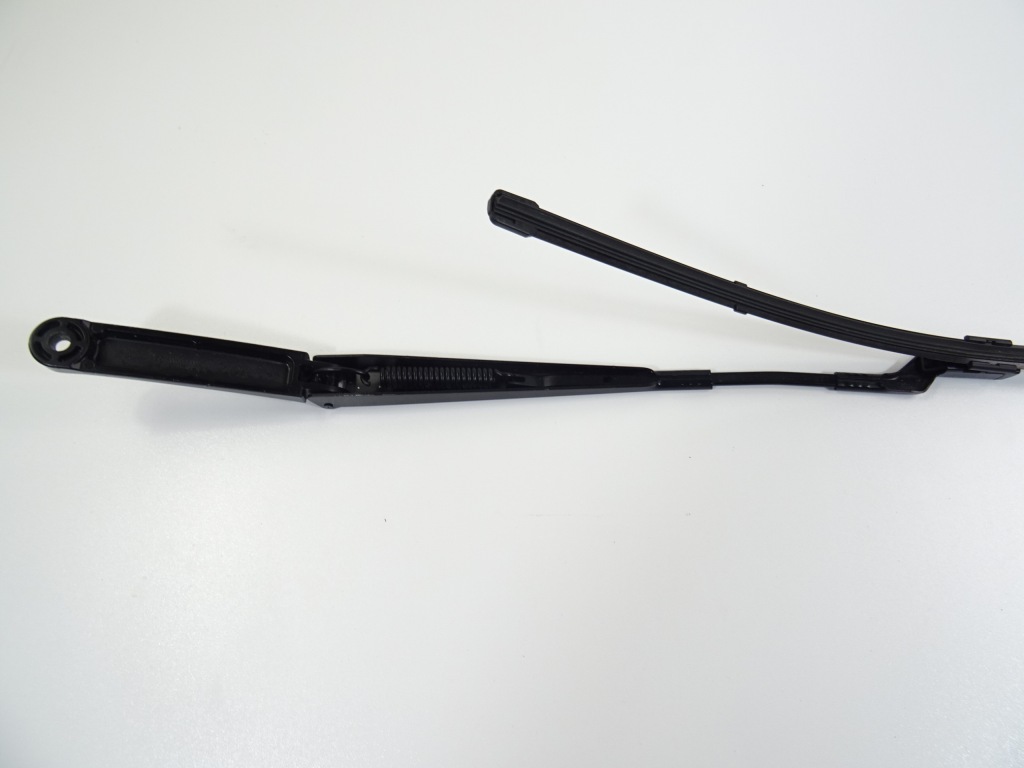 Vw polo 2g рестайлинг  рычаг дворники левая 2g1955409a Киев