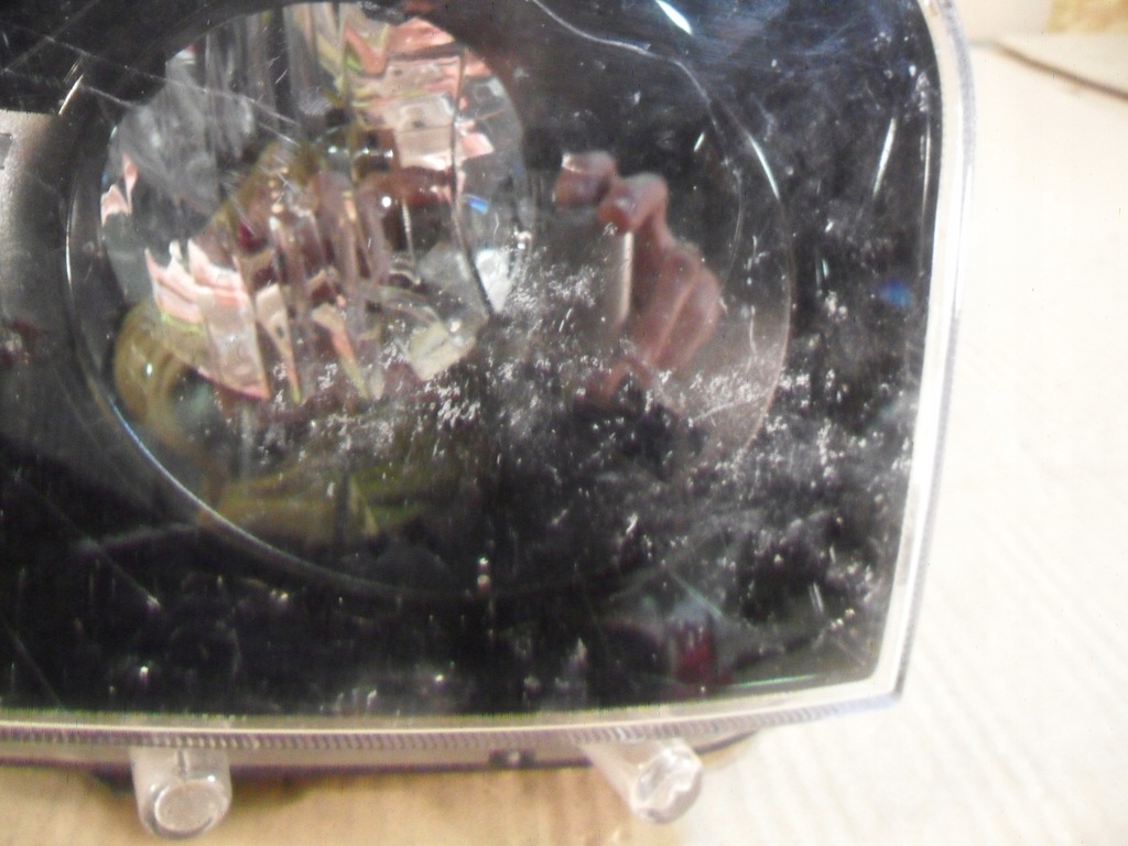 фото №7, Dacia duster 10- лампа правый перед 260101891r