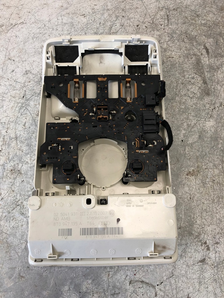 фото №5, Лампа стельовий audi a4 b8 a5 8t0947135a