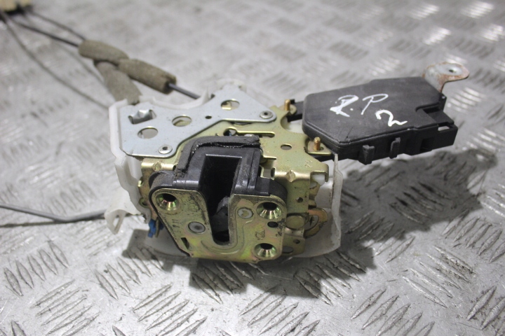 фото №4, Замок лівий перед двері subaru tribeca