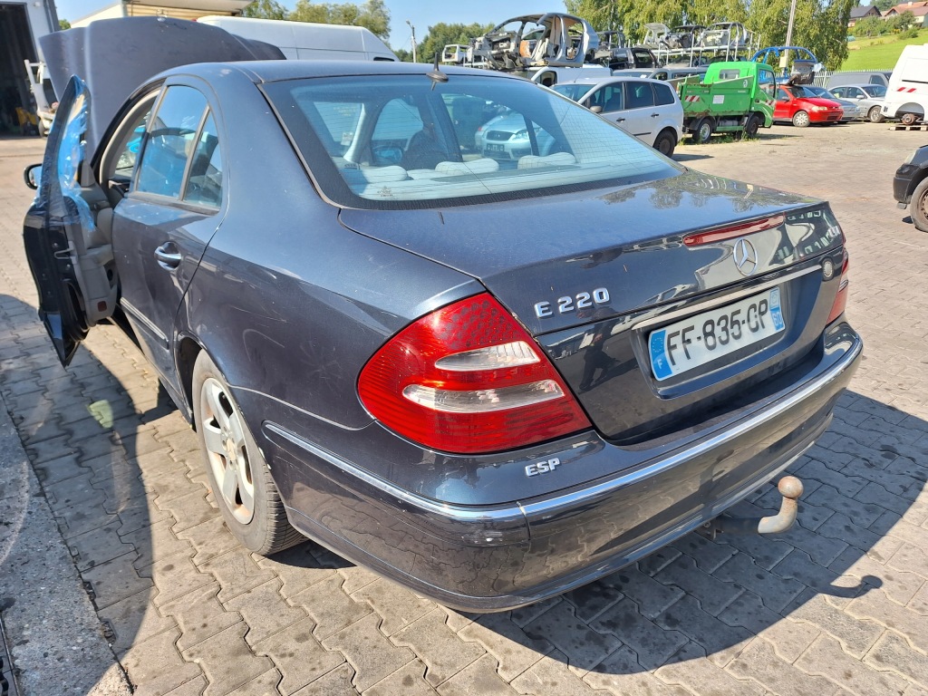 фото №1, Mercedes e-klasa w211 крышка багажника багажника sedan 189