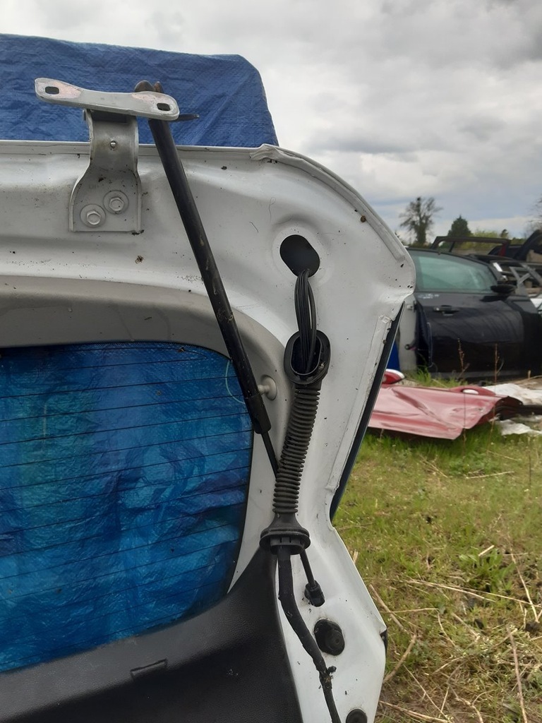 фото №15, Крышка багажника задняя opel astra j