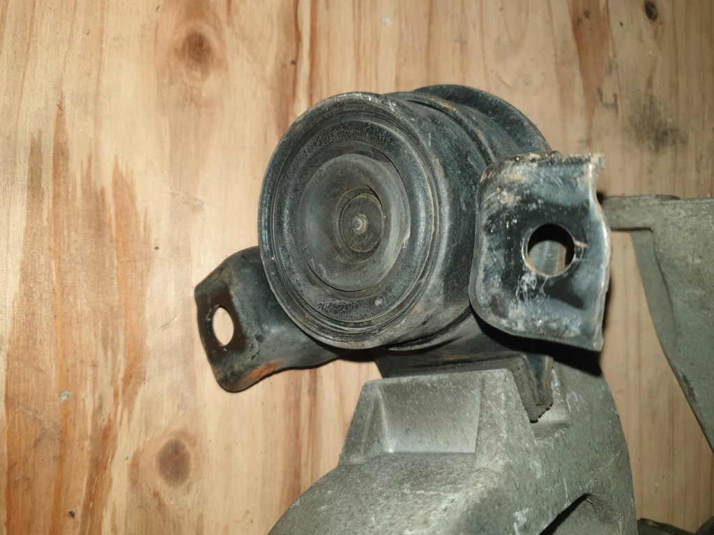 фото №2, Кронштейн кронштейн подушка двигуна комплект права ліва mazda rx8 rx-8