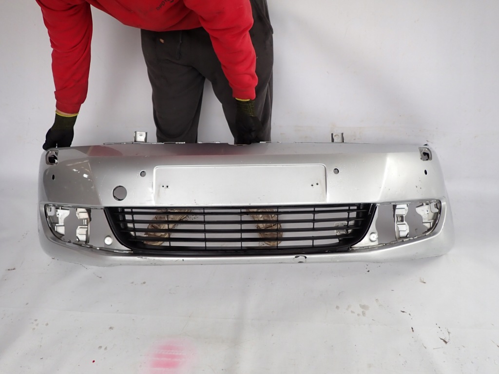 фото №1, Vw golf 6+ 5m0 plus lift 09- бампер перед передній решітка spr 4xpdc
