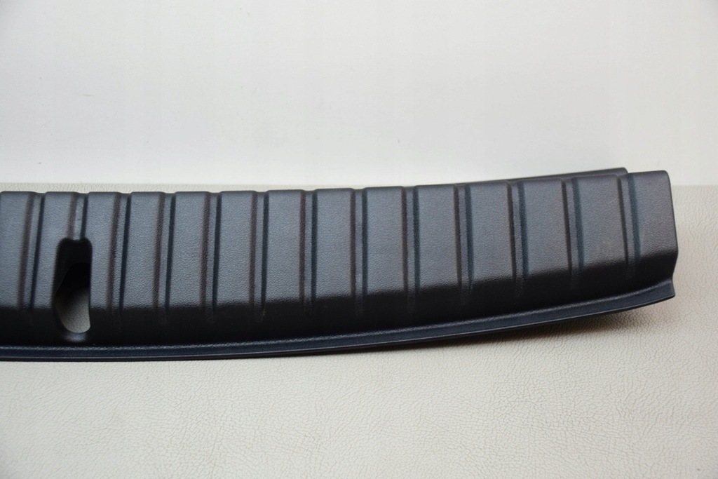 фото №12, Захист замка кришки bmw f40 7448213 1.5l бензиновий 103kw 2020