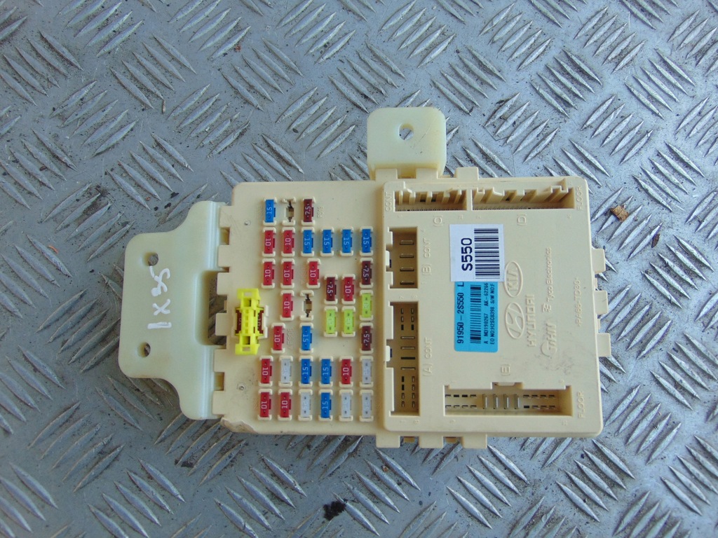 фото №1, Hyundai ix35 коробка предохранителей модуль bsi 09-