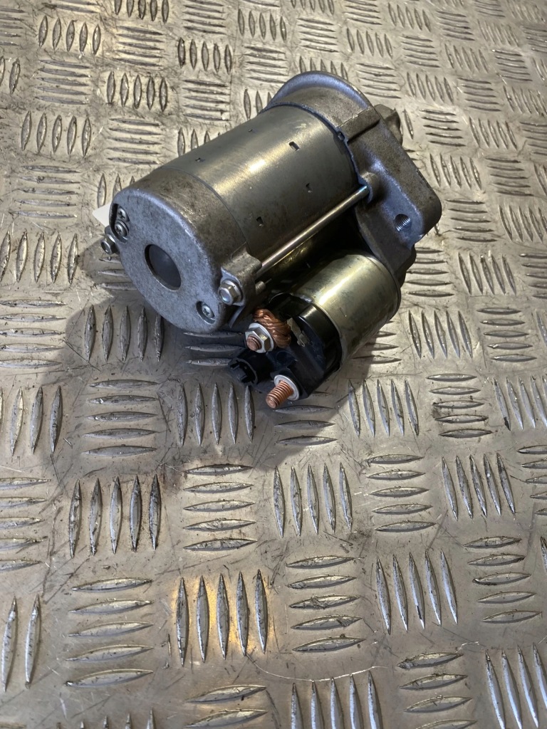 Lexus is 3 xe30 стартер 2810031071 Недорого